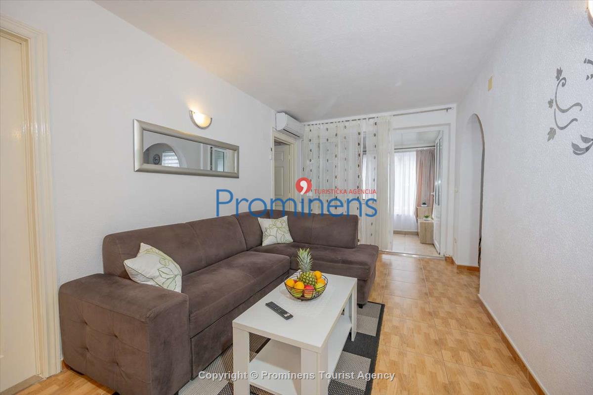 Apartman Karmela 