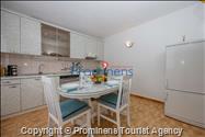 Apartman Karmela 