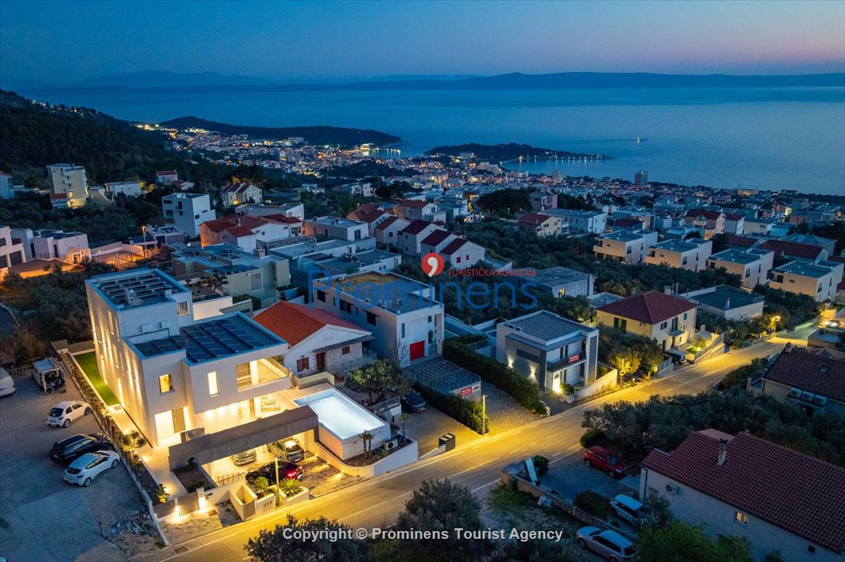 Exklusive Ferienwohnung Maja und Petra mit Pool in Makarska, 