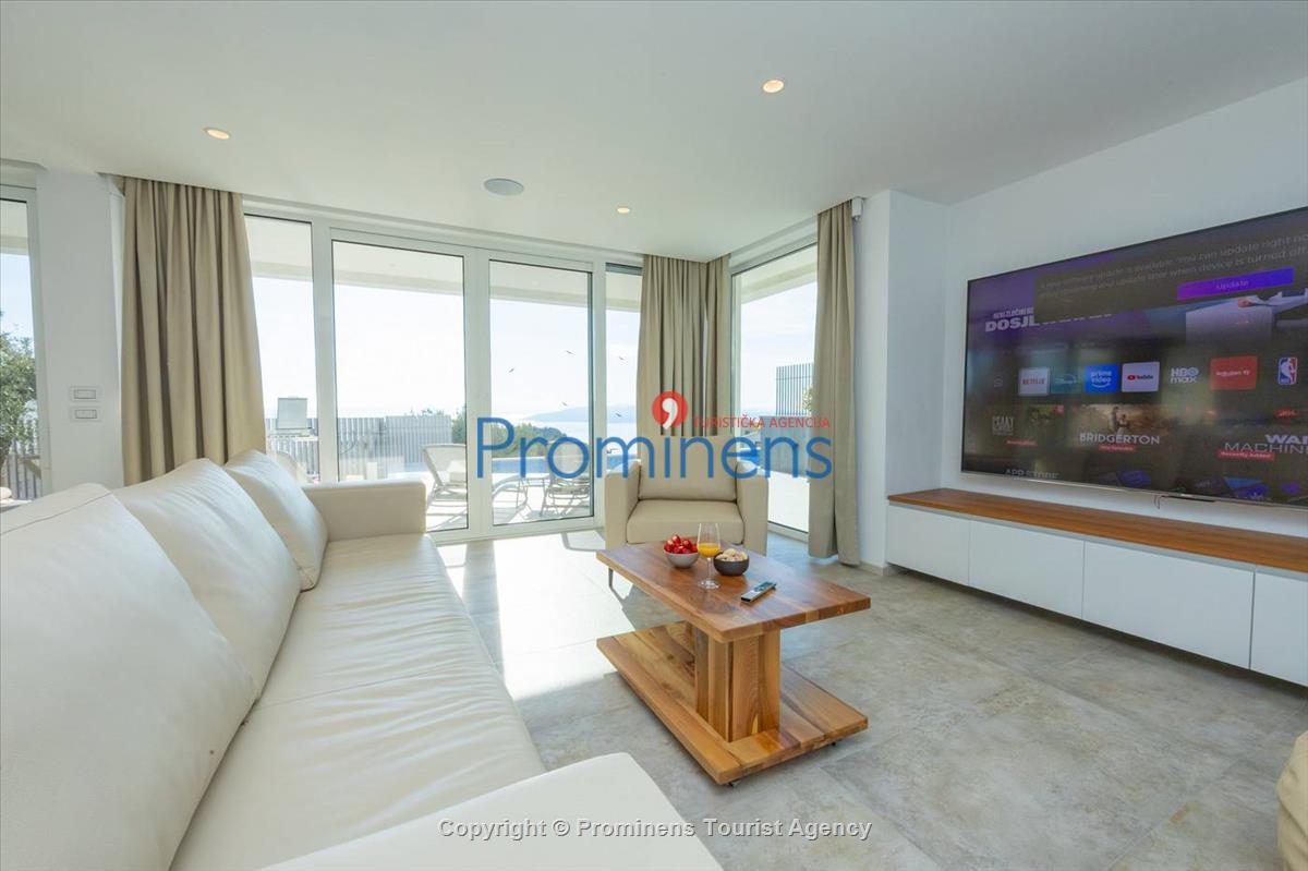 Exklusive Ferienwohnung Maja und Petra mit Pool in Makarska, 