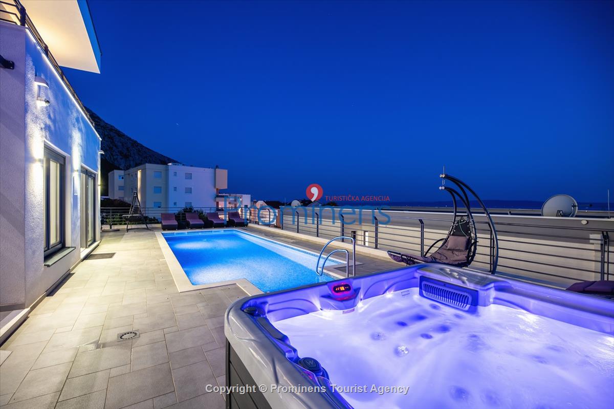 Villa Hota Makarska – grijani bazen, masažna kada, sauna, fitnes, 8 osoba