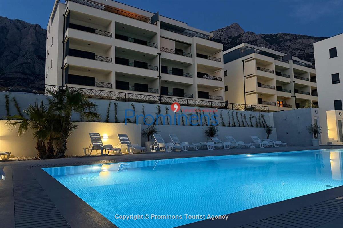 Penthouse Helena in Makarska – Exklusive Ferienwohnung mit Meerblick und Whirlpool
