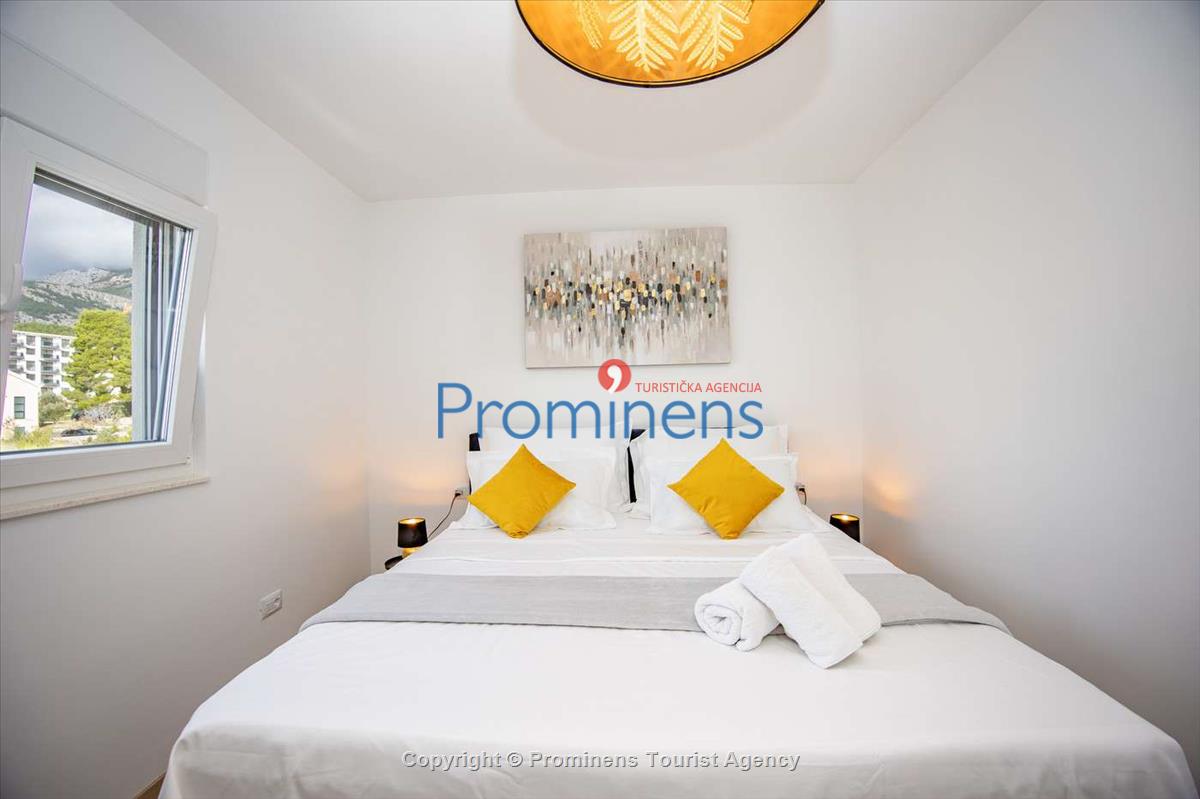 Penthouse Helena in Makarska – Exklusive Ferienwohnung mit Meerblick und Whirlpool