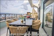 Penthouse Helena in Makarska – Exklusive Ferienwohnung mit Meerblick und Whirlpool