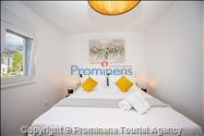 Penthouse Helena in Makarska – Exklusive Ferienwohnung mit Meerblick und Whirlpool