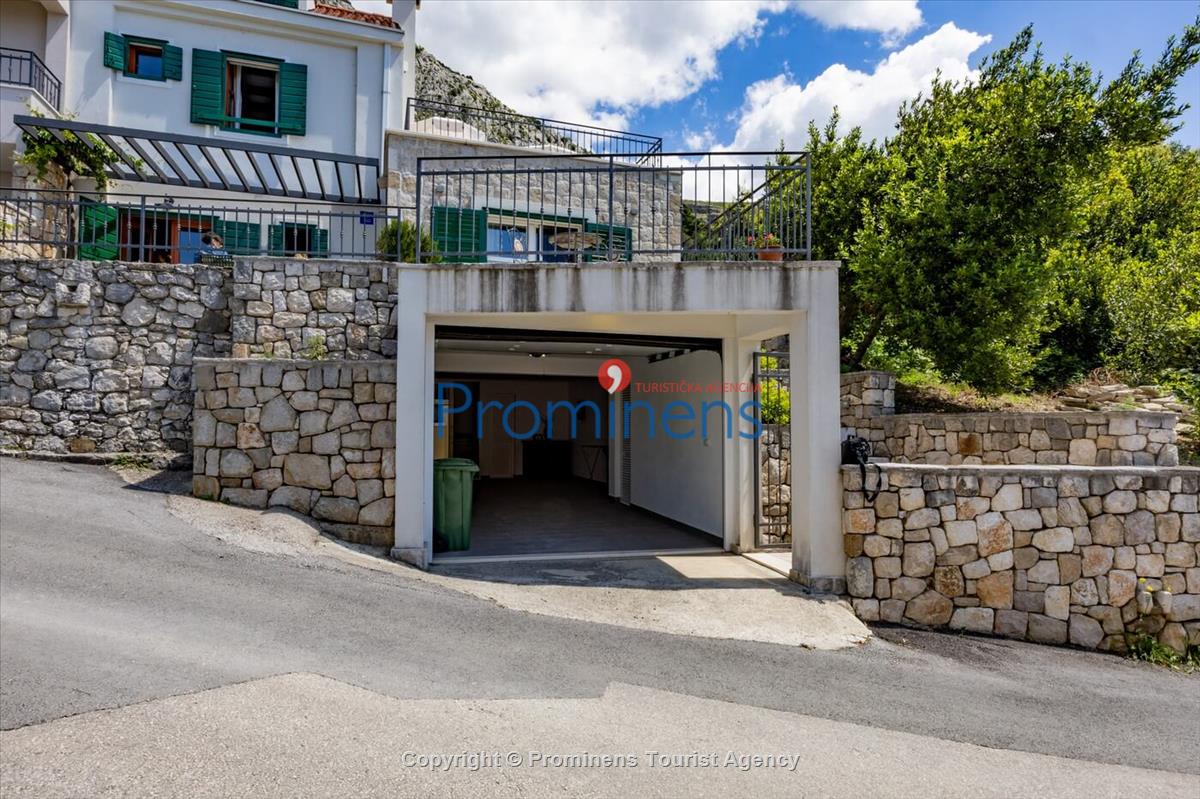 Ferienhaus Mely mit beheiztem Pool in Makarska - Panoramablick und Entspannung