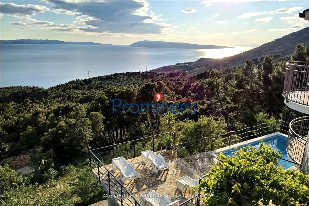 Charmantes Ferienhaus mit Pool und Meerblick in Tučepi - Kroatien an der Makarska Riviera 