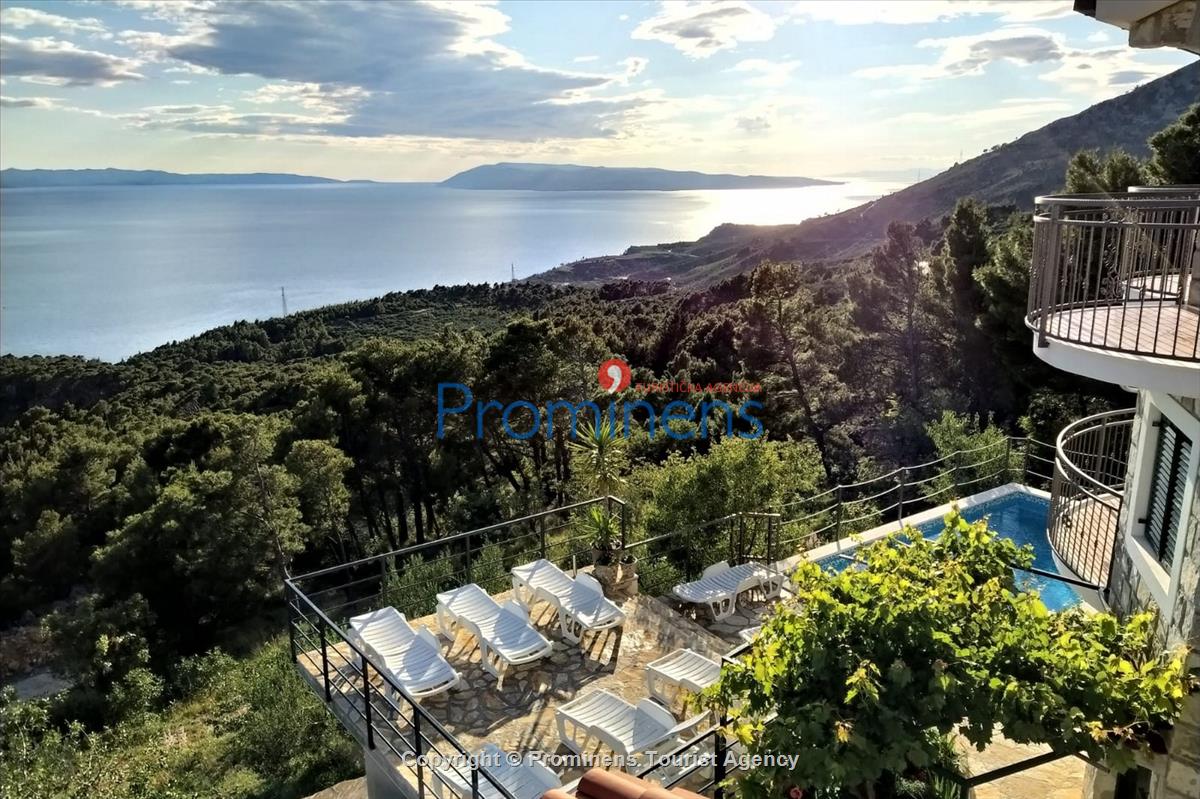 Charmantes Ferienhaus mit Pool und Meerblick in Tučepi - Kroatien an der Makarska Riviera 