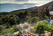 Charmantes Ferienhaus mit Pool und Meerblick in Tučepi - Kroatien an der Makarska Riviera 