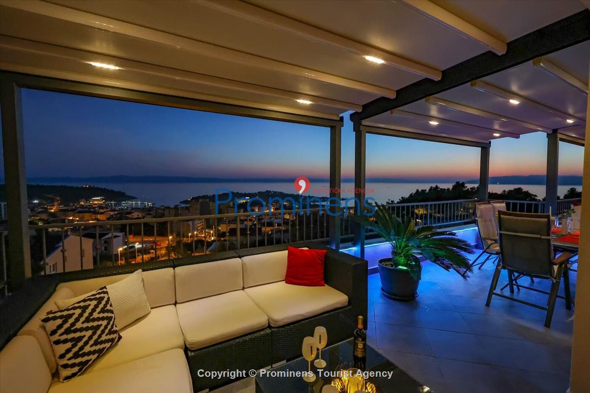 Atemberaubende Penthousewohnung mit Terrasse- Whirlpool und Meerblick in Makarska - 3 Schlafzimmer-2 Badezimmer