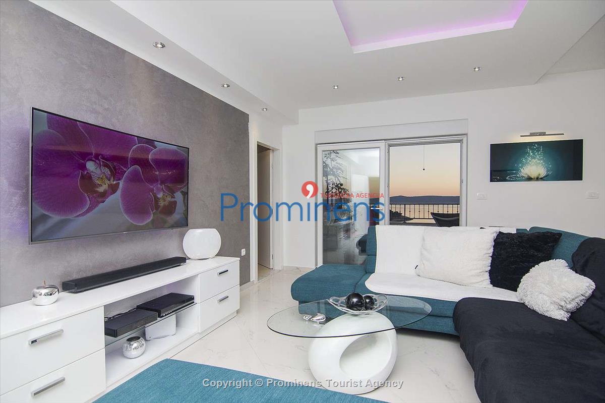 Atemberaubende Penthousewohnung mit Terrasse- Whirlpool und Meerblick in Makarska - 3 Schlafzimmer-2 Badezimmer