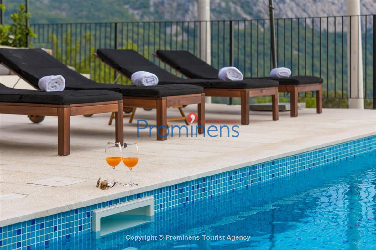 Ferienhaus Kaliope Zaostrog mit beheiztem Pool