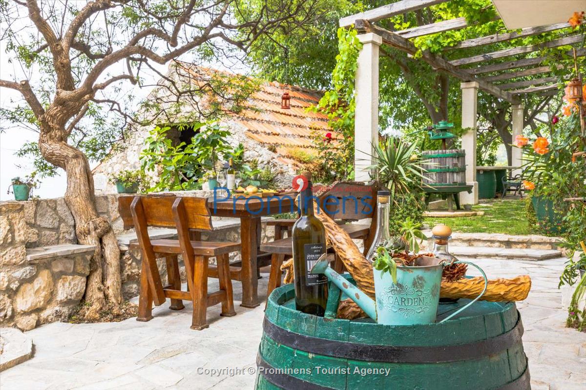 Fereinhaus Stina mit Pool und Meerblick in Tučepi - Makarska Riviera -Kroatien mieten