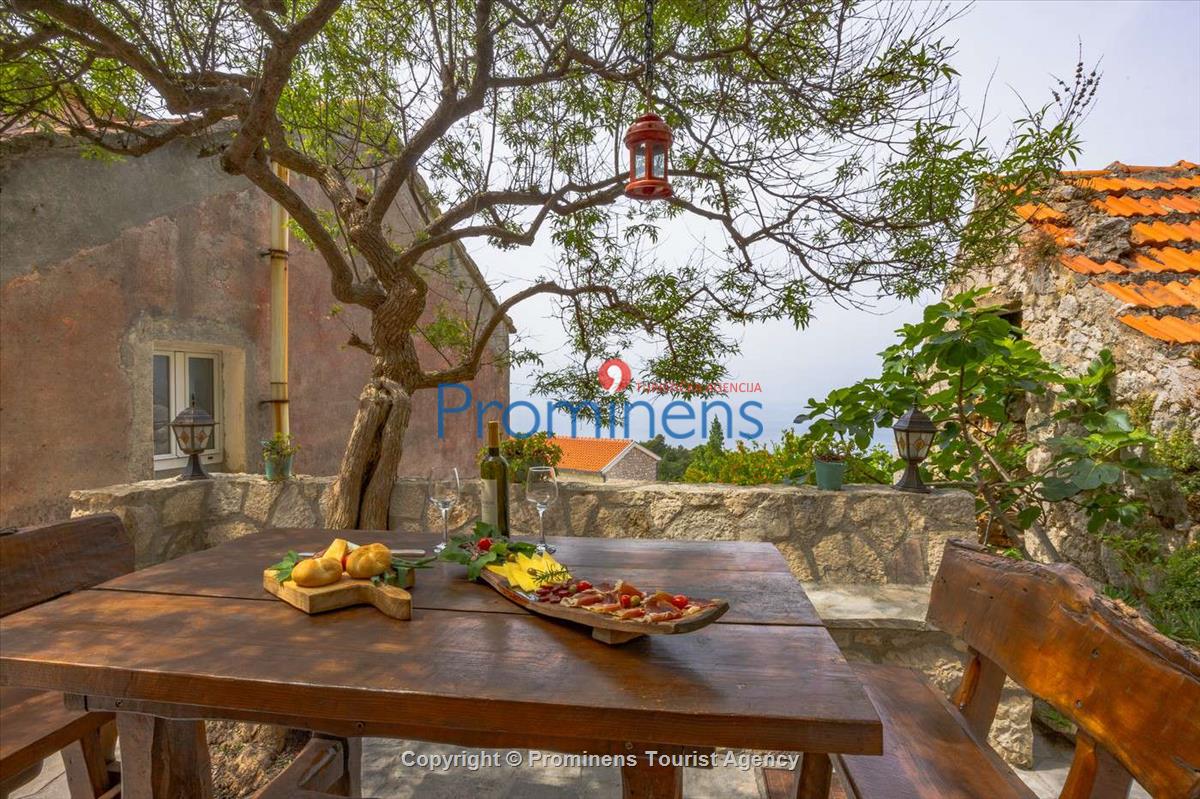 Fereinhaus Stina mit Pool und Meerblick in Tučepi - Makarska Riviera -Kroatien mieten