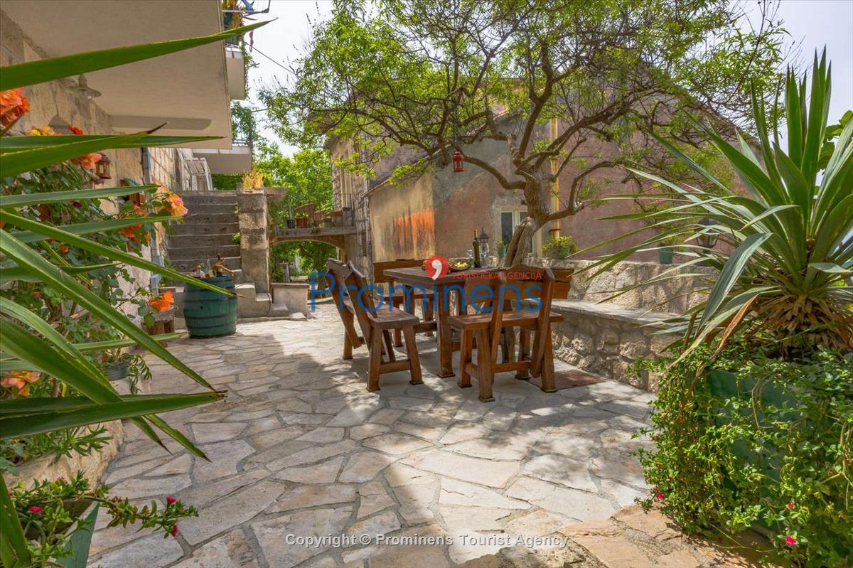 Fereinhaus Stina mit Pool und Meerblick in Tučepi - Makarska Riviera -Kroatien mieten