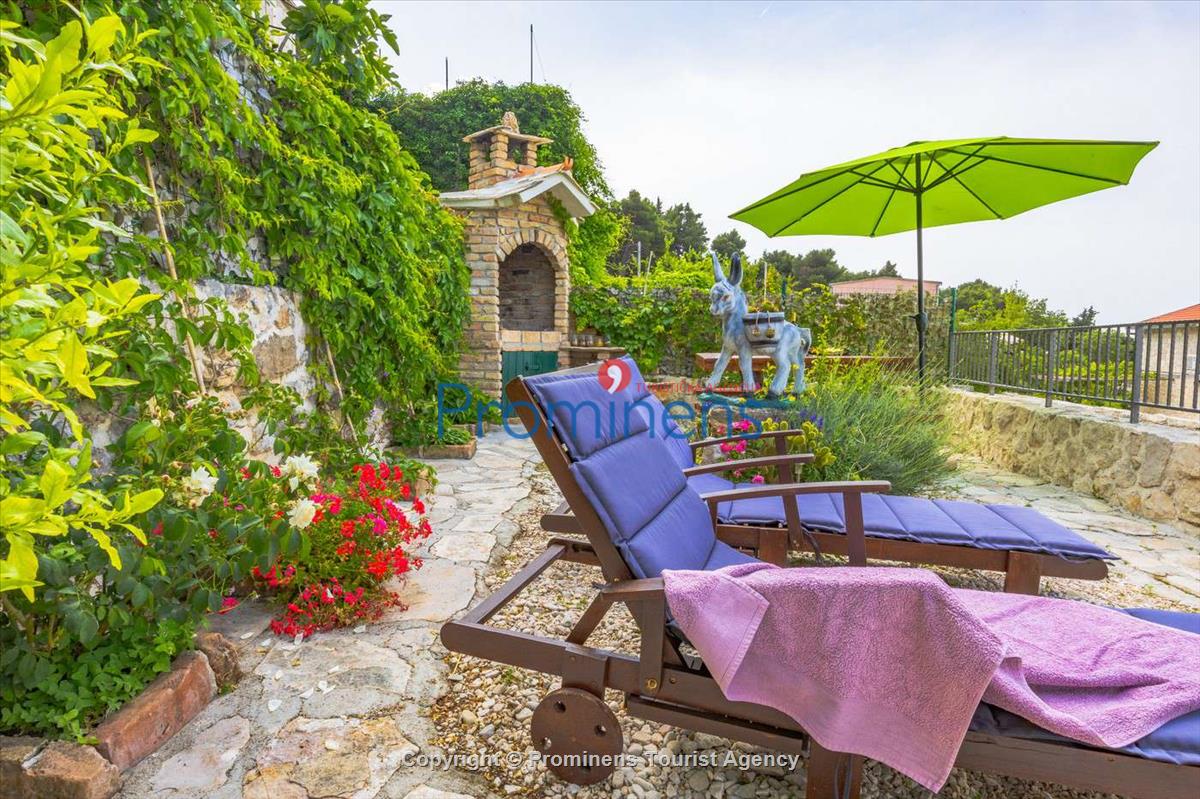 Fereinhaus Stina mit Pool und Meerblick in Tučepi - Makarska Riviera -Kroatien mieten
