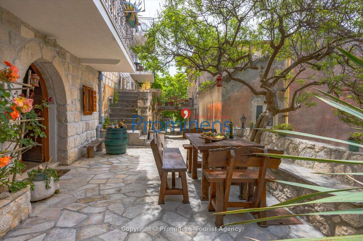 Fereinhaus Stina mit Pool und Meerblick in Tučepi - Makarska Riviera -Kroatien mieten