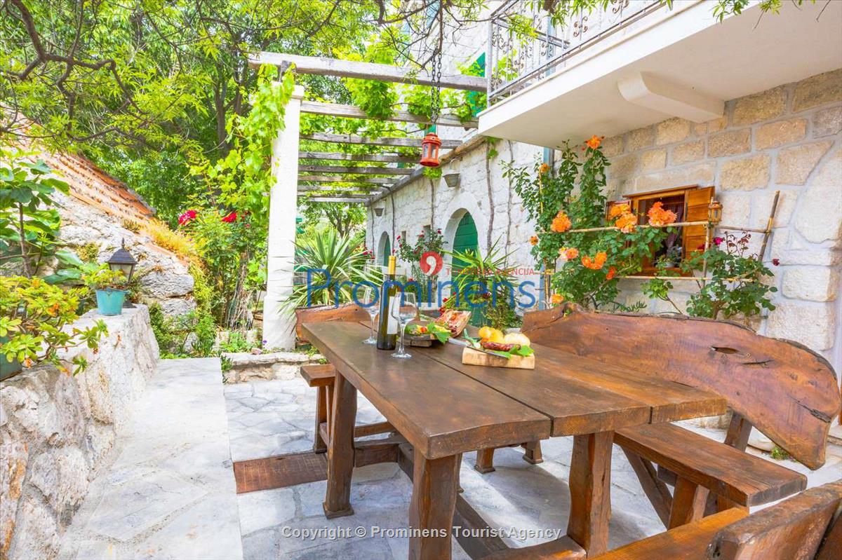 Fereinhaus Stina mit Pool und Meerblick in Tučepi - Makarska Riviera -Kroatien mieten