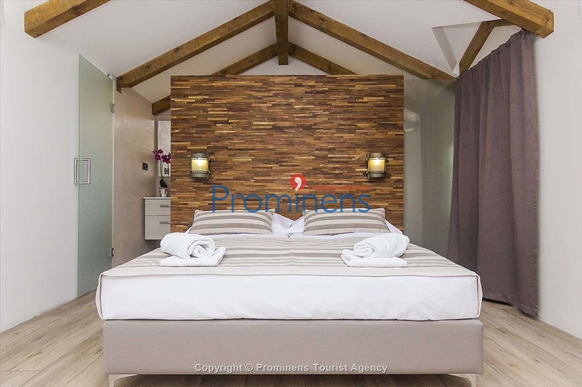 Ferienhaus Dolce Vita mit Pool in Tučepi 