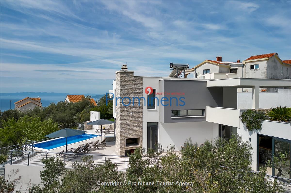 Ferienhaus Villa Oscar in Makarska mit beheiztem Pool, Whirlpool, Terrasse und Meerblick- ruhiger Familienurlaub