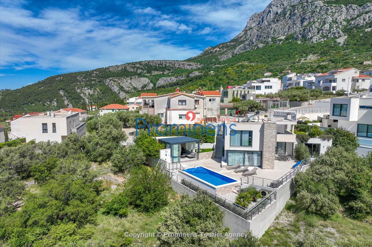 Ferienhaus Villa Oscar in Makarska mit beheiztem Pool, Whirlpool, Terrasse und Meerblick- ruhiger Familienurlaub
