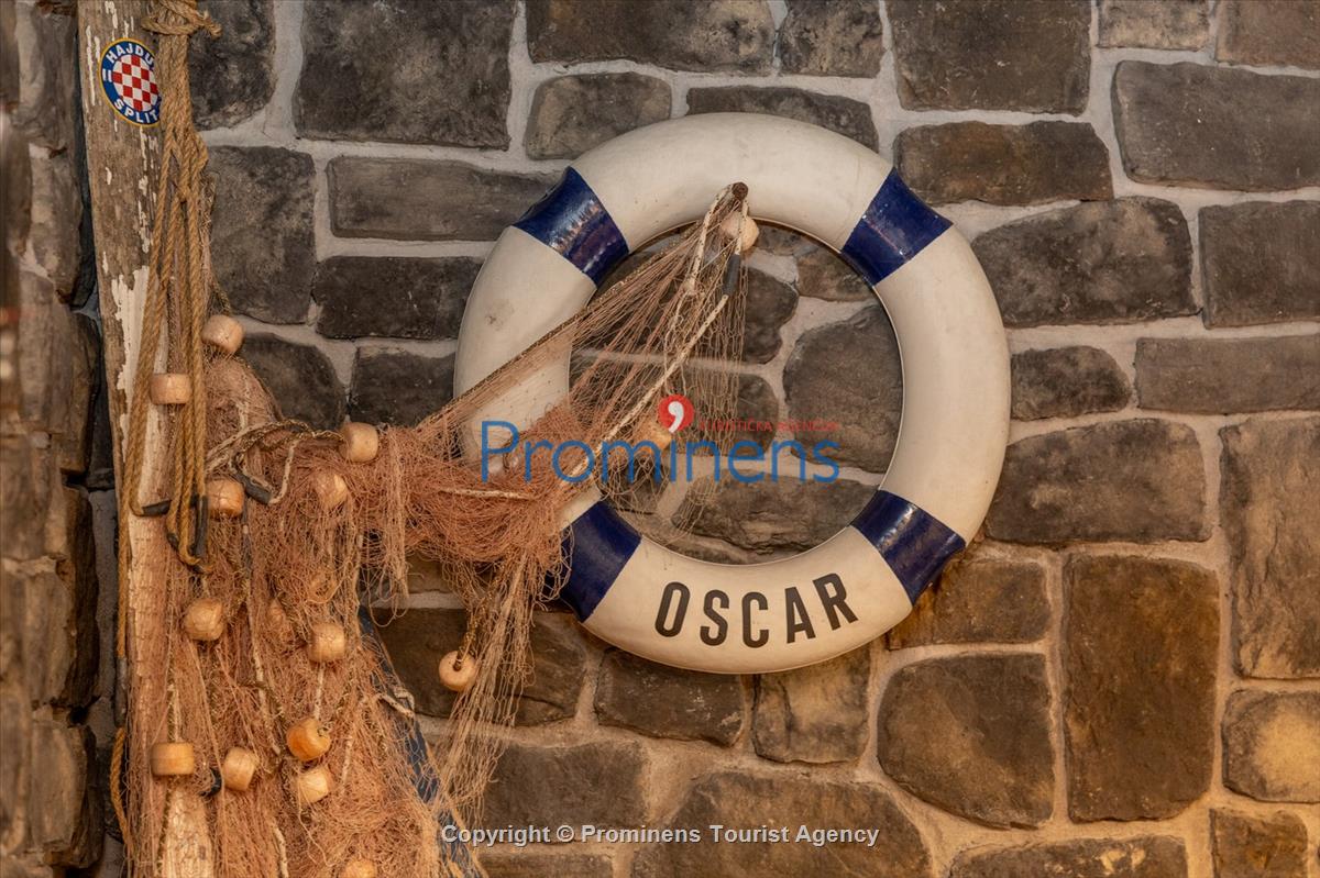 Ferienhaus Villa Oscar in Makarska mit beheiztem Pool, Whirlpool, Terrasse und Meerblick- ruhiger Familienurlaub