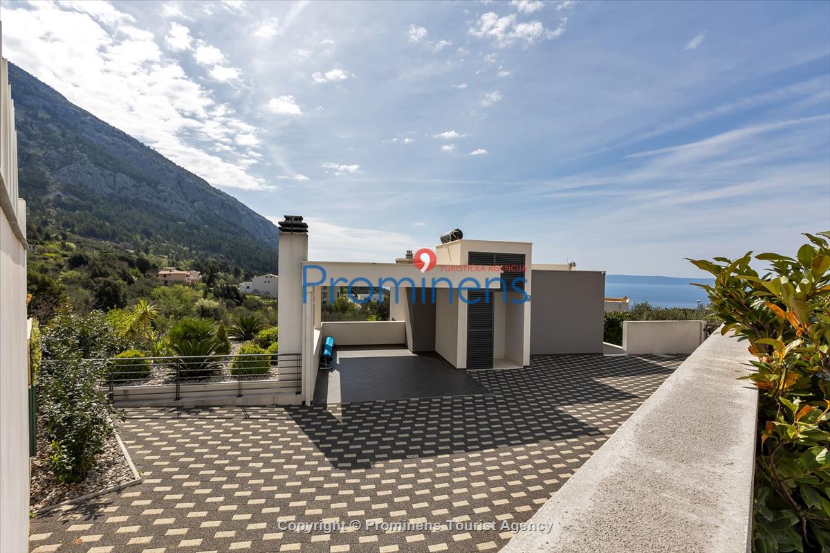 Ferienhaus Villa Oscar in Makarska mit beheiztem Pool, Whirlpool, Terrasse und Meerblick- ruhiger Familienurlaub