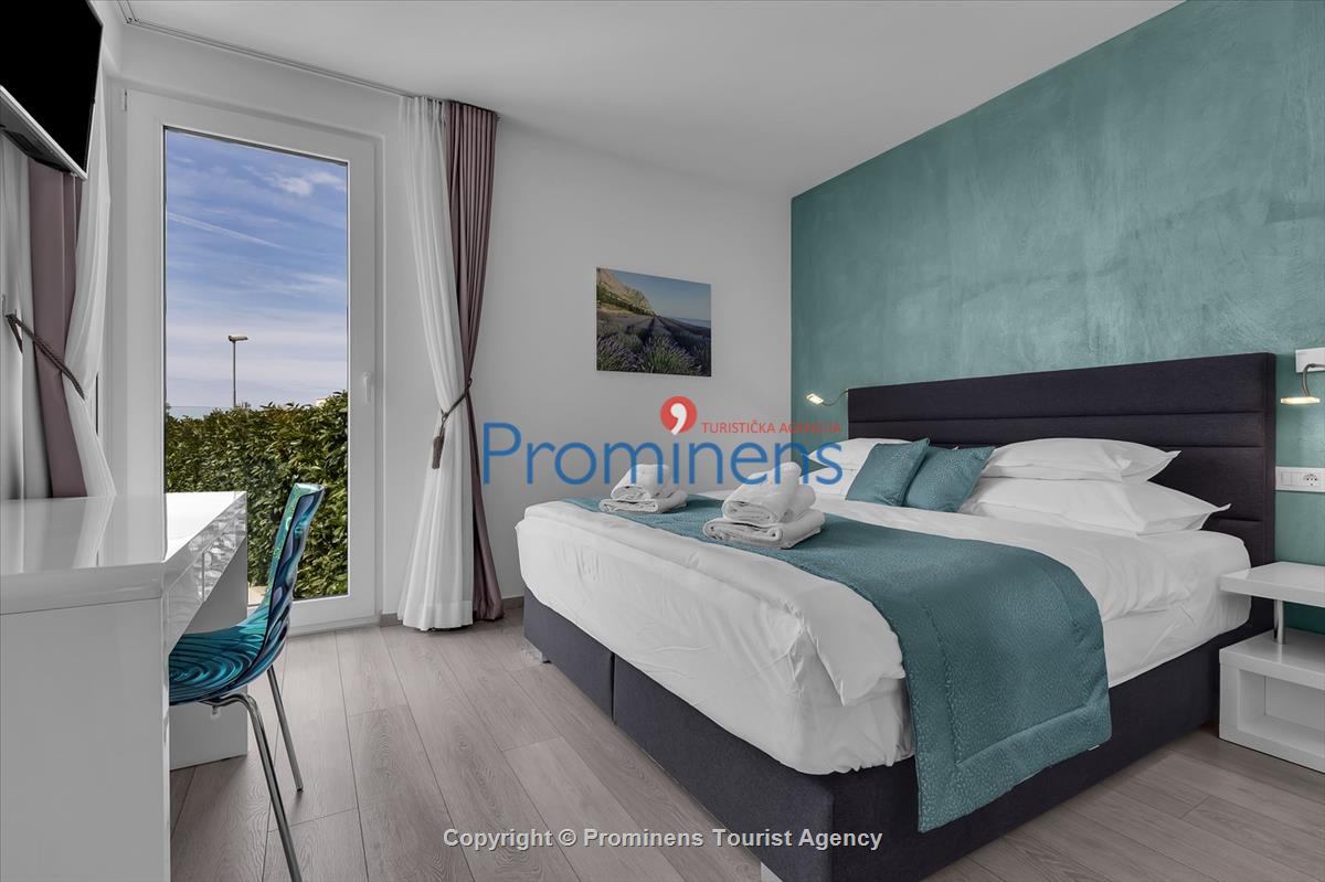 Ferienhaus Villa Oscar in Makarska mit beheiztem Pool, Whirlpool, Terrasse und Meerblick- ruhiger Familienurlaub