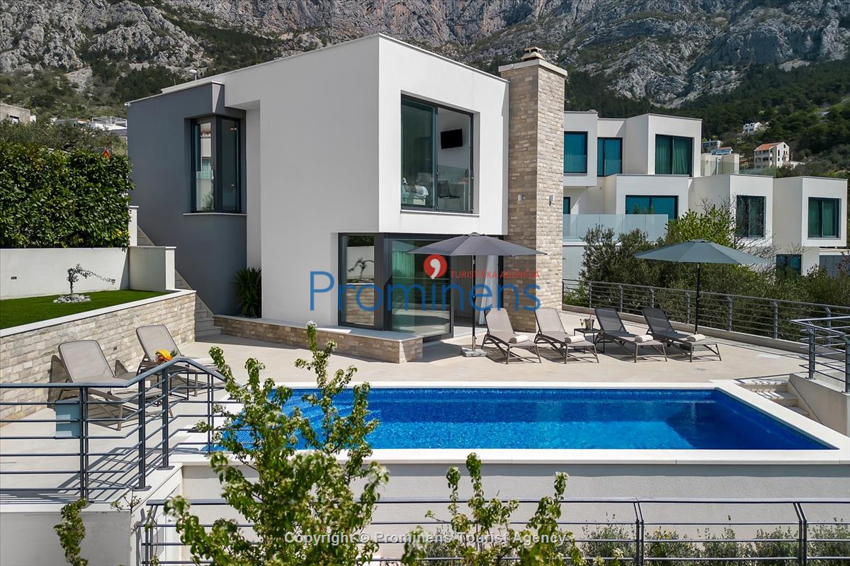 Ferienhaus Villa Oscar in Makarska mit beheiztem Pool, Whirlpool, Terrasse und Meerblick- ruhiger Familienurlaub
