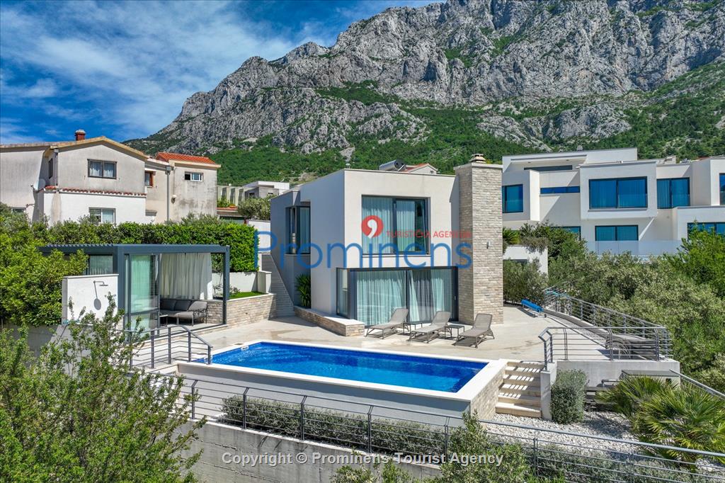Ferienhaus Villa Oscar in Makarska mit beheiztem Pool, Whirlpool, Terrasse und Meerblick- ruhiger Familienurlaub