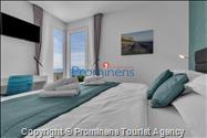Ferienhaus Villa Oscar in Makarska mit beheiztem Pool, Whirlpool, Terrasse und Meerblick- ruhiger Familienurlaub