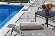 Ferienhaus Villa Oscar in Makarska mit beheiztem Pool, Whirlpool, Terrasse und Meerblick- ruhiger Familienurlaub