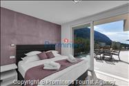 Ferienhaus Villa Oscar in Makarska mit beheiztem Pool, Whirlpool, Terrasse und Meerblick- ruhiger Familienurlaub