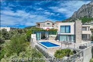 Ferienhaus Villa Oscar in Makarska mit beheiztem Pool, Whirlpool, Terrasse und Meerblick- ruhiger Familienurlaub