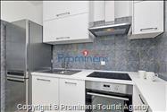 Holiday home Mira Baska Voda