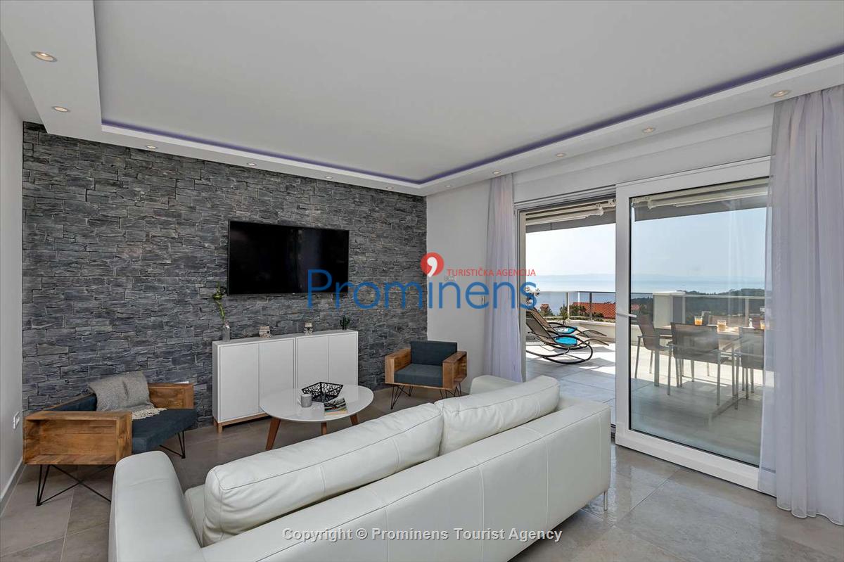 Luxus Penthouse City view oberhalb der Altstadt von Makarska mit Meerblick und erstklassiger Ausstattung