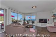 Luxus Ferienhaus Villa Astra mit beheiztem Pool und Meerblick in Makarska mieten