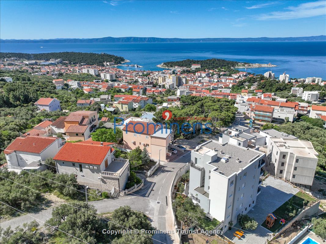 Ferienwohnung Rosmarin in Makarska – eine komfortable Unterkunft mit zwei Schlafzimmern, Balkon und Aufzug