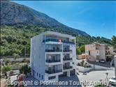 Ferienwohnung Rosmarin in Makarska – eine komfortable Unterkunft mit zwei Schlafzimmern, Balkon und Aufzug