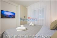 Ferienwohnung Rosmarin in Makarska – eine komfortable Unterkunft mit zwei Schlafzimmern, Balkon und Aufzug