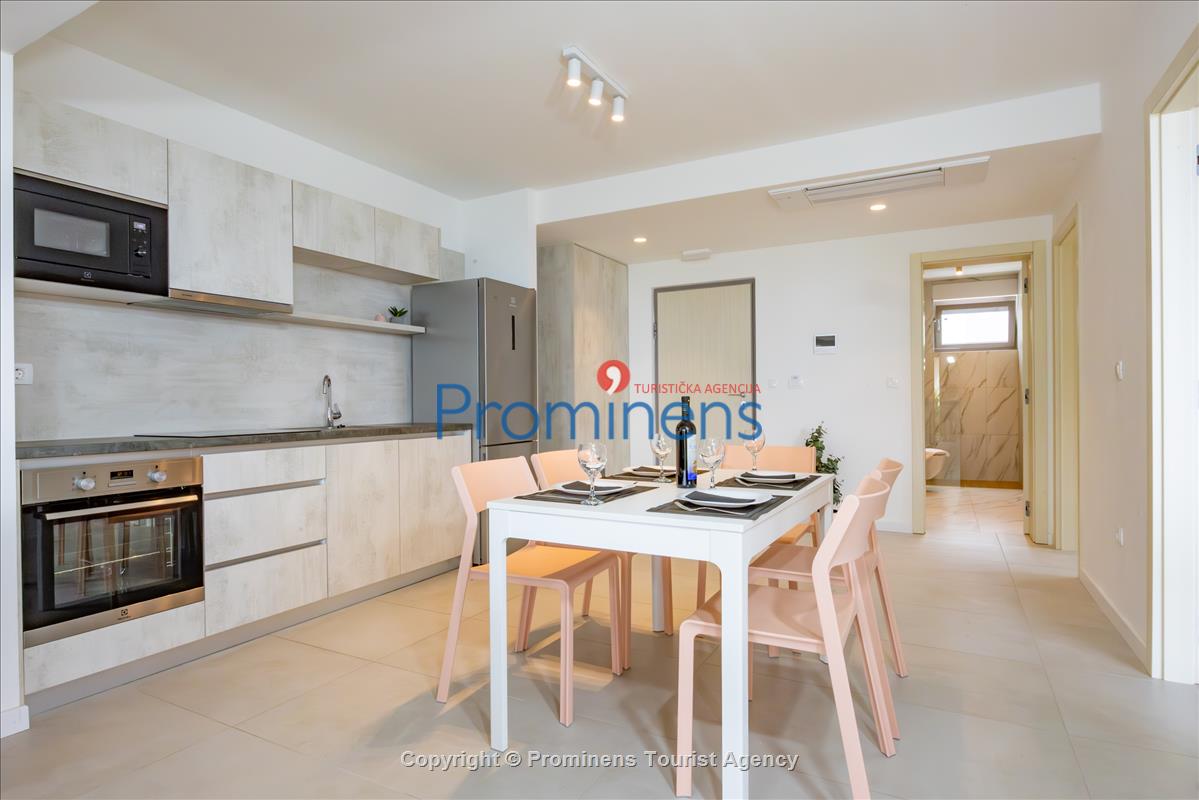 Apartment Sunrise Makarska -Ruhe, Komfort und Meerblick in perfekter Lage