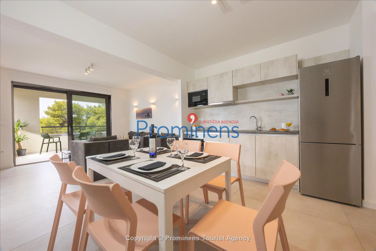 Apartment Sunrise Makarska -Ruhe, Komfort und Meerblick in perfekter Lage
